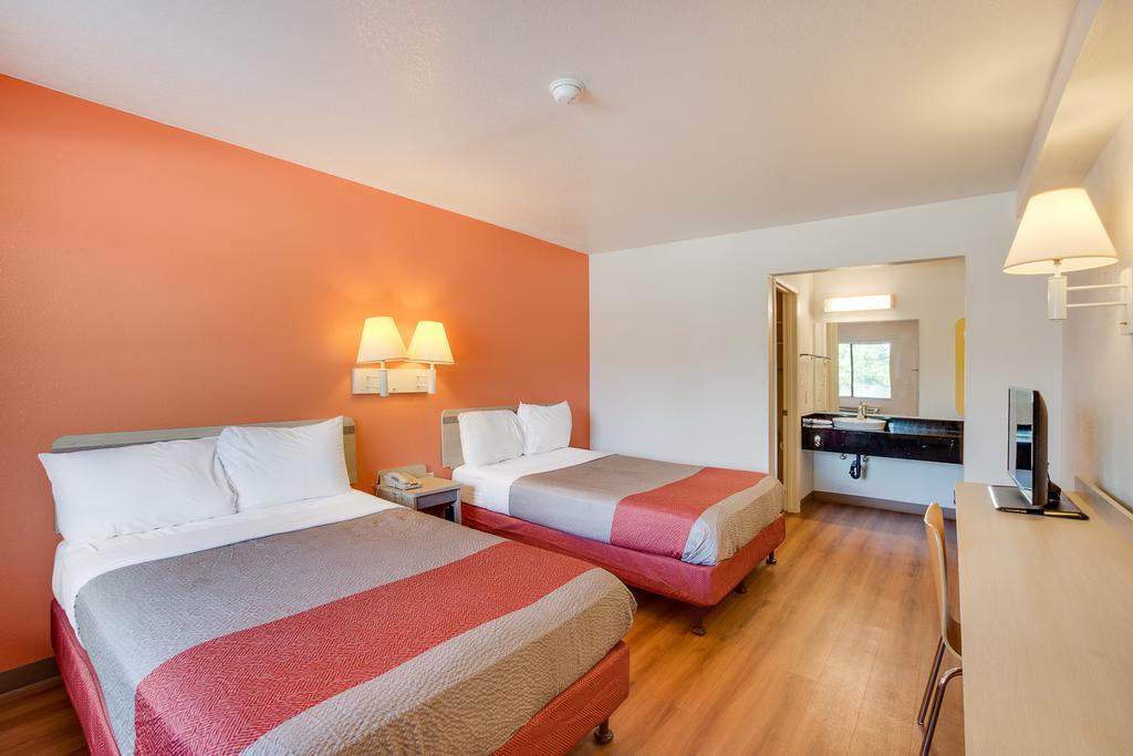 Motel 6-Columbus, Oh - West ภายนอก รูปภาพ