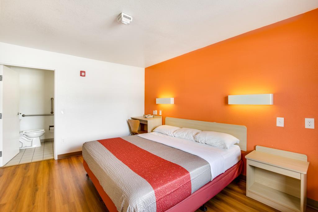 Motel 6-Columbus, Oh - West ภายนอก รูปภาพ