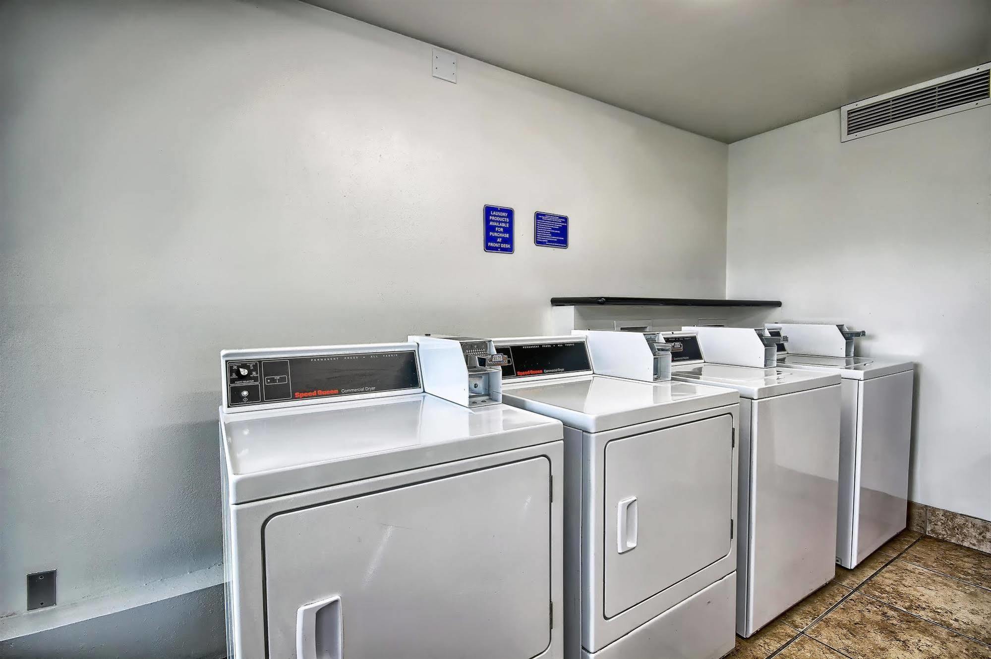 Motel 6-Columbus, Oh - West ภายนอก รูปภาพ