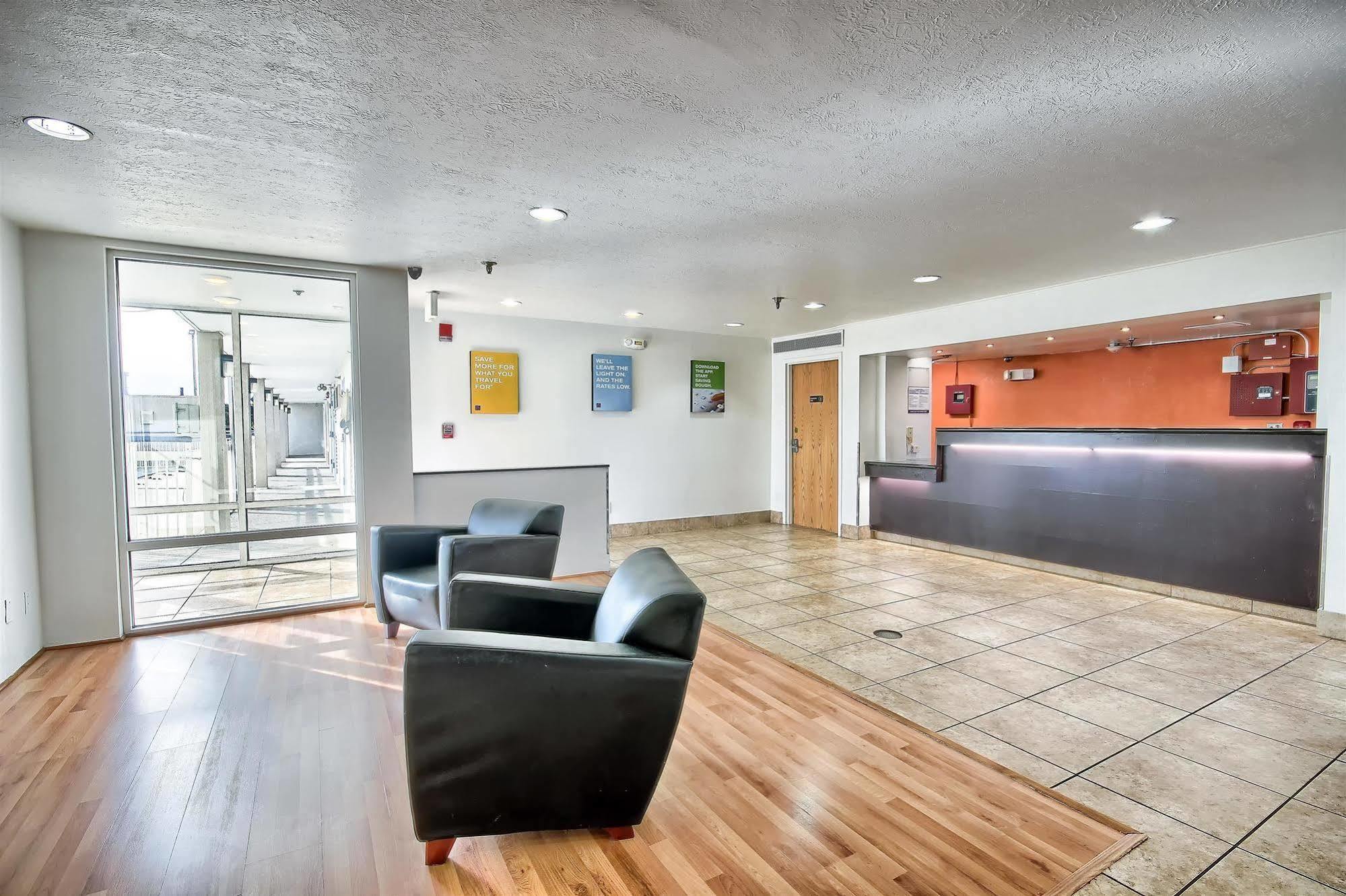 Motel 6-Columbus, Oh - West ภายนอก รูปภาพ