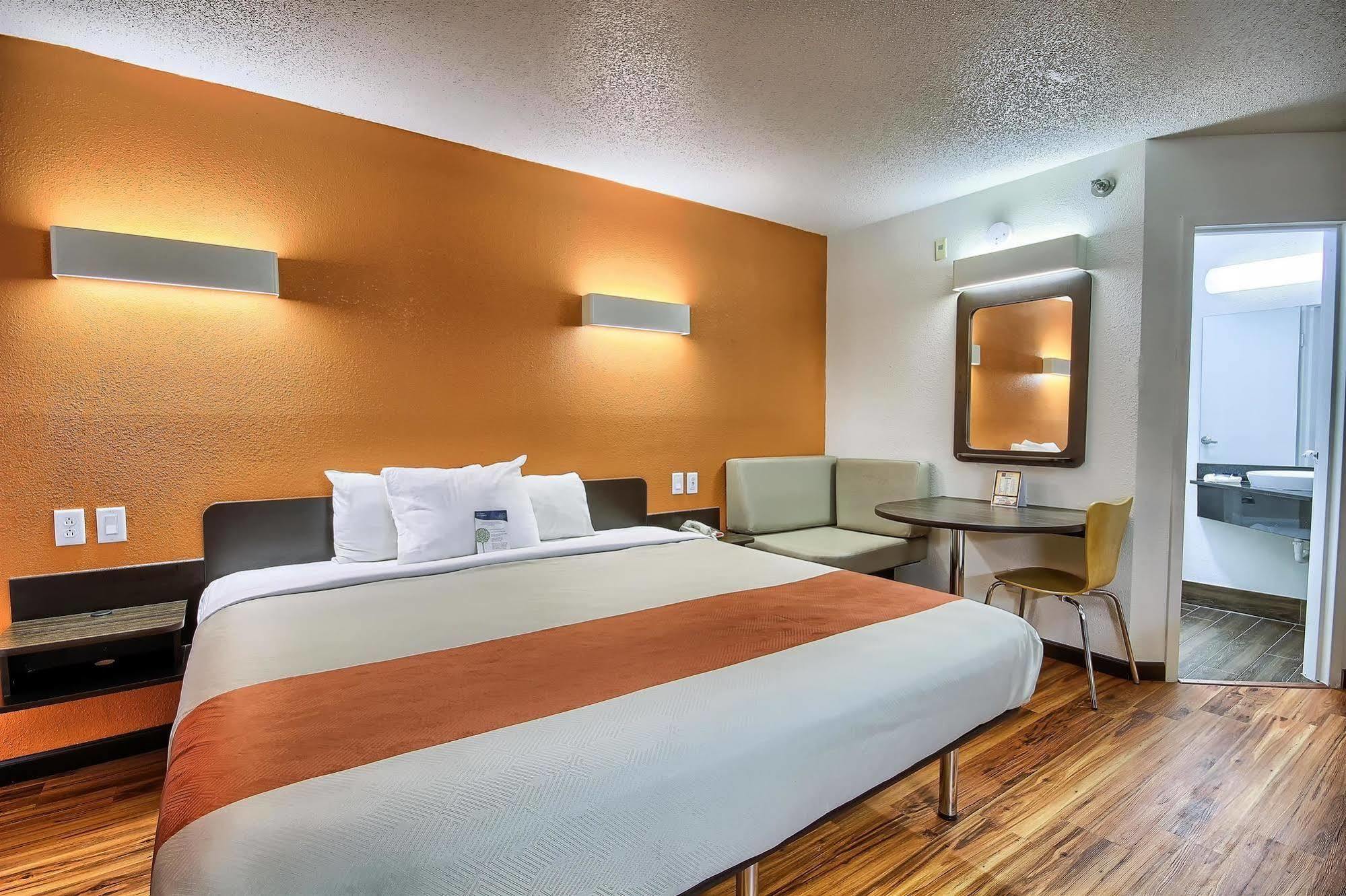 Motel 6-Columbus, Oh - West ภายนอก รูปภาพ
